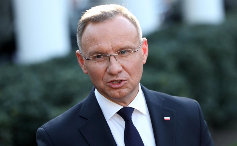 В конгрессе попросили Байдена разрешить Польше сбивать ракеты на