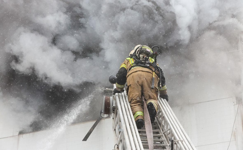 В Котовске три человека погибли при пожаре на предприятии