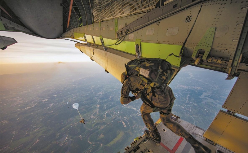 В Кремле назвали суверенным правом Китая военные учения у Тайваня