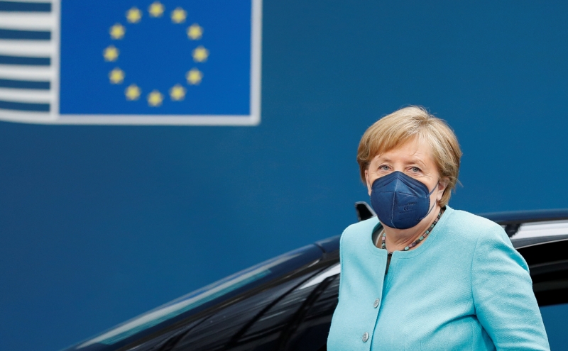 В Кремле выразили сожаление из-за отказа ЕС провести саммит с Путиным