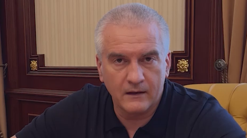 В Крыму ограничили продажу бензина до 20 литров в руки