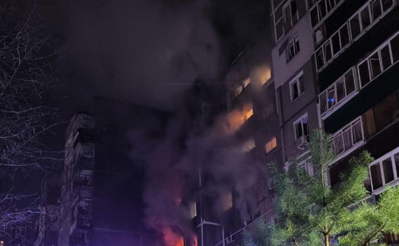 В Курске из-за атаки дрона повреждены 24 многоквартирных дома