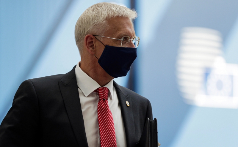 В Латвии введут месячный локдаун из-за COVID