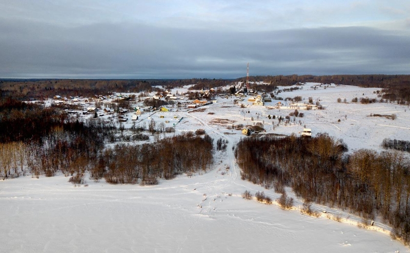 В Ленинградской области запретили мероприятия вне помещений из-за