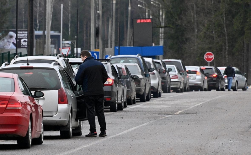 В Литве впервые задержали машину с российскими номерами