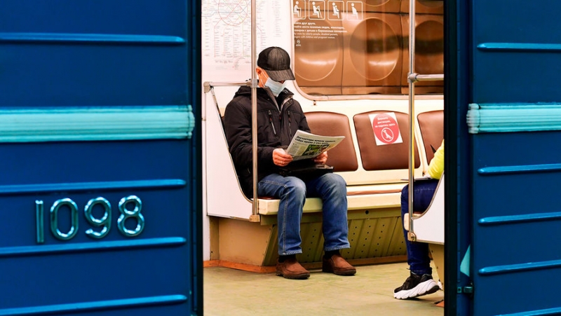 В московском метро женщина-полицейский предотвратила поножовщину, вмешавшись в драку пассажиров