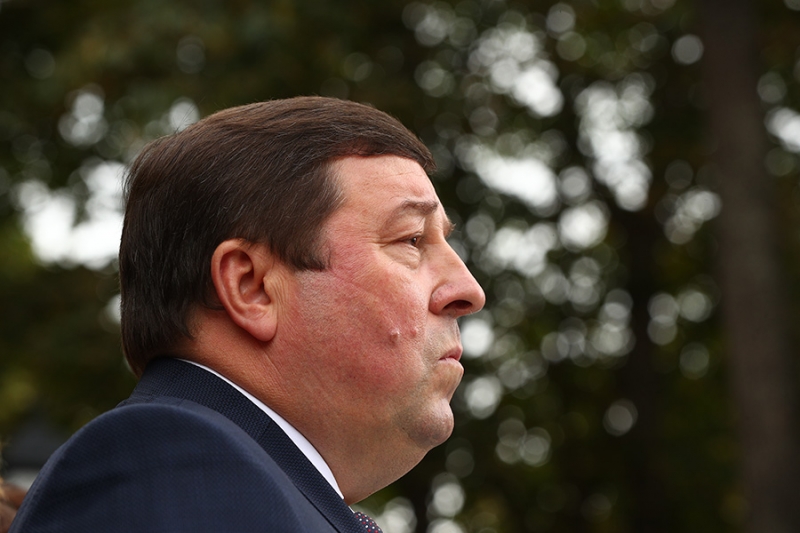 В Москве открыли памятник медикам — борцам с пандемией. Фоторепортаж