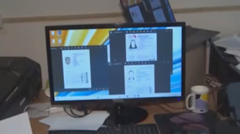 В Москве трех мигрантов задержали по делу о фабрике поддельных