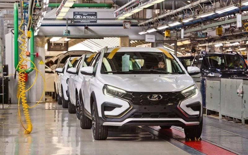 В Москве возникли проблемы с оплатой алкоголя и сигарет картой