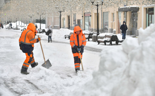 В Москве за сутки выпало рекордное почти за 50 лет количество снега