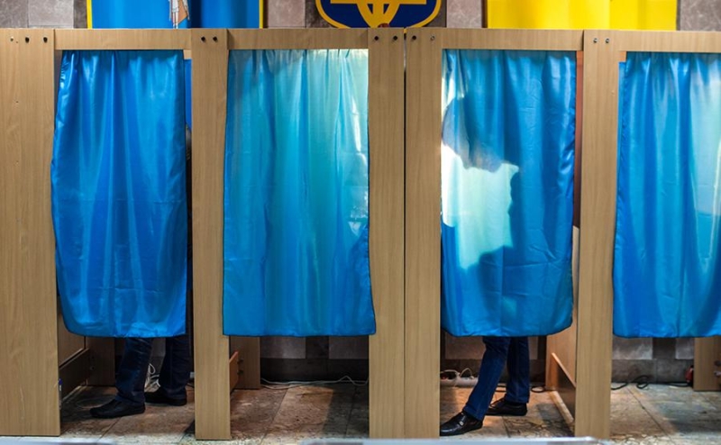 В офисе Зеленского заявили, что у Украины нет денег на выборы