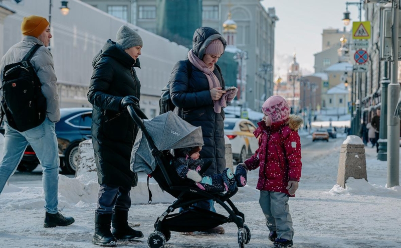 В ОП предложили улучшать демографию льготами на жилье и автомобили
