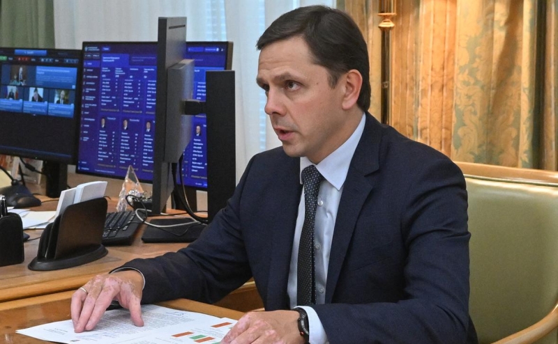 В Орловской области из-за массированной атаки дронов загорелось