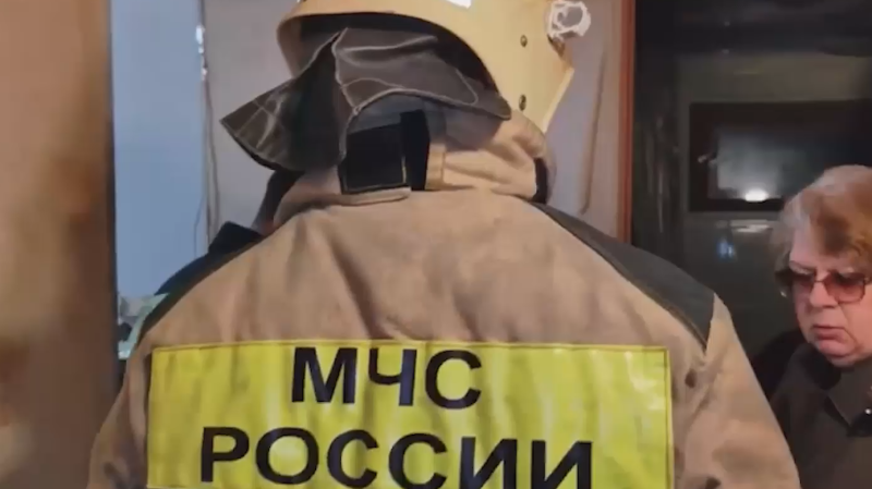 В Орске прорвало дамбу