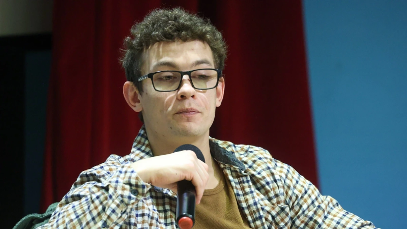 В Париже допустили, что помощь Киеву выйдет за пределы поставок оружия