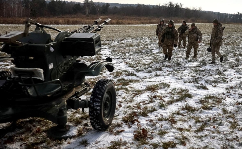 В парламенте Болгарии устроили стычку из-за поставки Киеву списанных