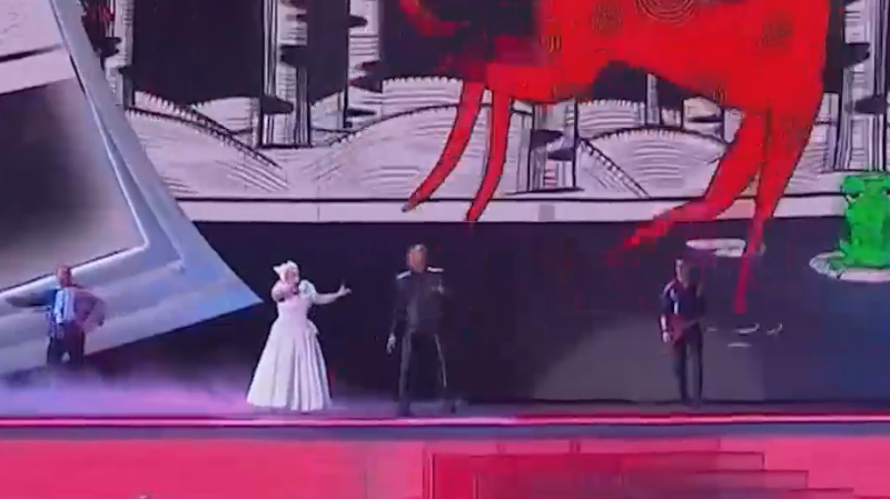 В Петербурге начался праздник &laquo;Алые паруса&raquo;