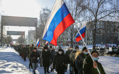 В Петербурге перекрыли центр города и закрыли несколько станций метро