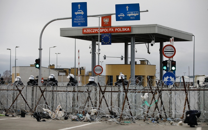 В Польше нелегалы устроили бунт в центре для мигрантов