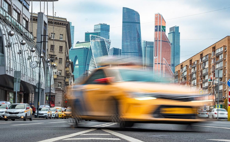 В России предложили правки в ужесточение требований к машинам такси