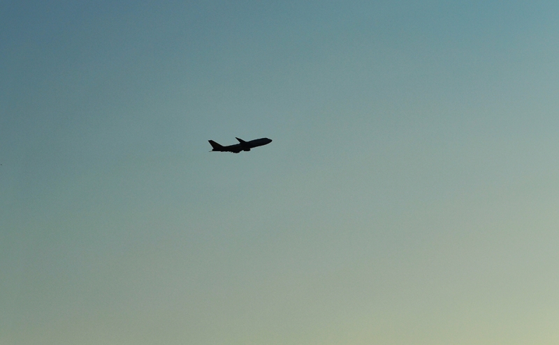 В России снизились цены на авиабилеты за границу после ажиотажа в