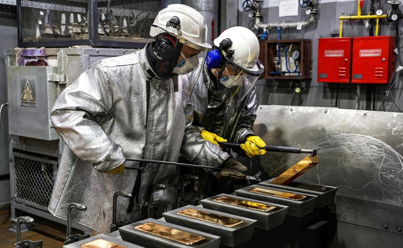 В России усилят контроль за куплей-продажей монет и слитков в банках