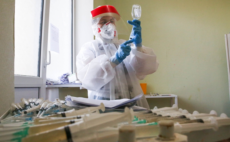 В России впервые выявили более 37 тыс. заразившихся COVID за сутки