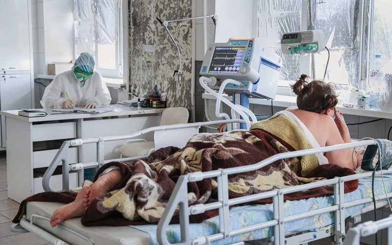 В России впервые выявили почти 41 тыс. случаев заражения COVID за сутки