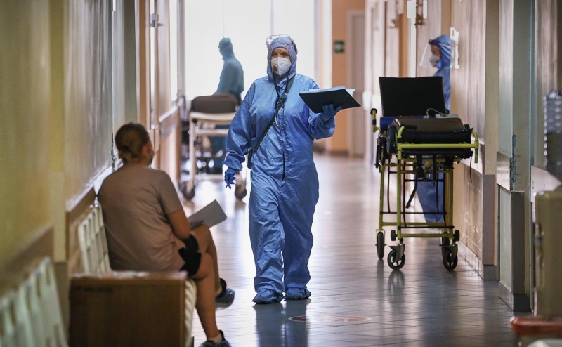 В России выявили больше 50 тыс. случаев COVID-19 второй день подряд