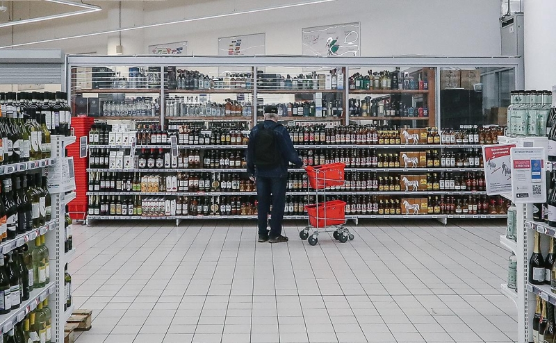 В России за год выросли производство и продажа алкоголя. Инфографика