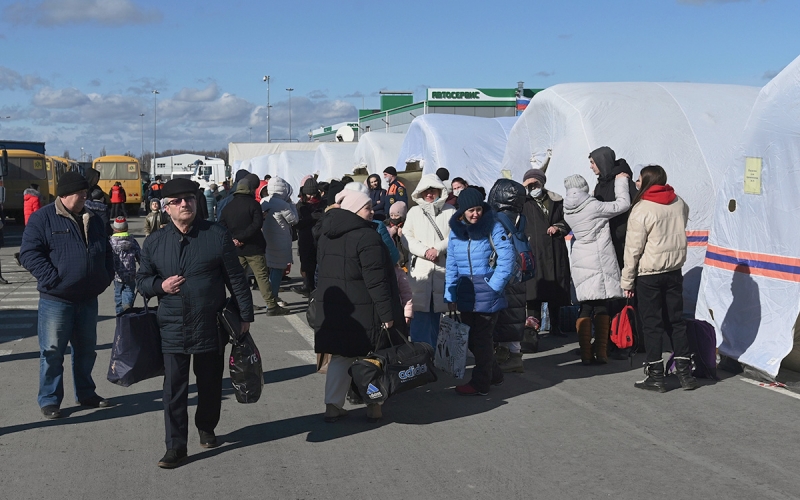 В Россию прибыли более 40 тыс. беженцев из Донбасса