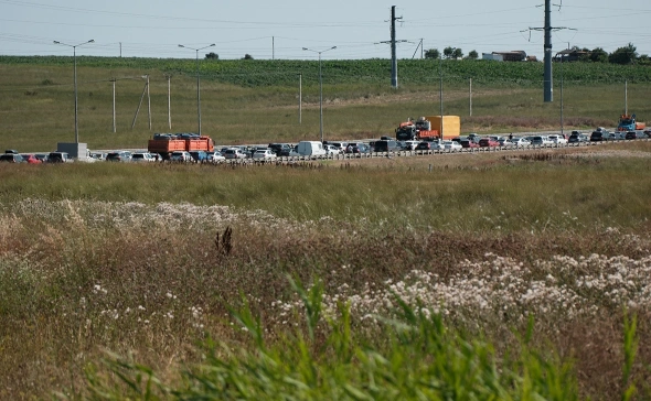 В Ростовской области загорелась подстанция после массированной атаки