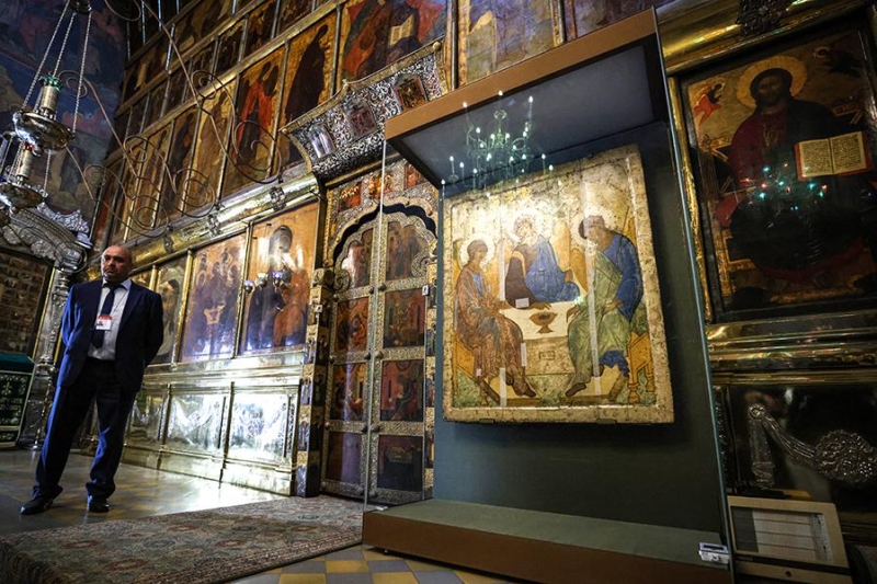 В РПЦ рассказали детали передачи «Троицы» лавре на 49 лет