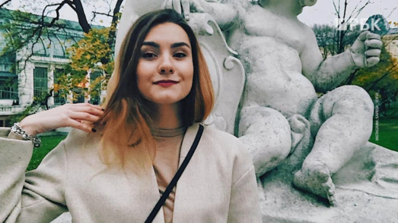 В Сети появилось видео с арестованной спутницей Протасевича