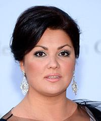 В Швейцарии по требованию властей отменили концерт Нетребко из-за