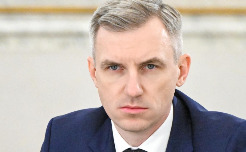 В Смоленской области начался пожар на нефтебазе из-за атаки дронов