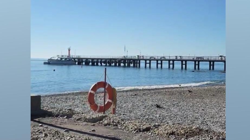 В Сочи объявили эвакуацию на пляжах