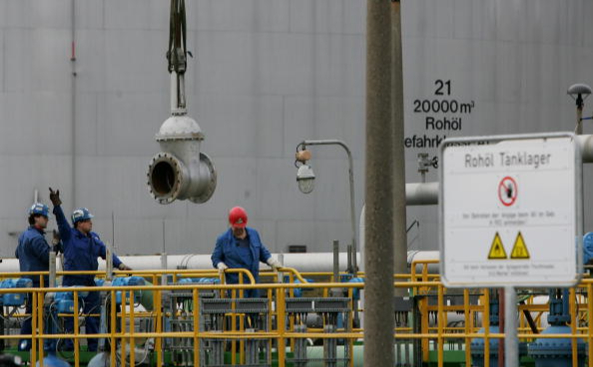 В США предположили, что КНР и Индия могут покупать больше нефти из России