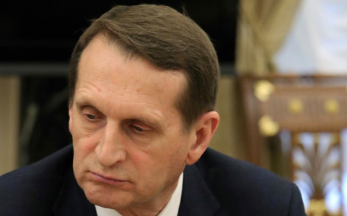 В СВР обвинили «высокие кабинеты ЕС» в затягивании одобрения «Спутник