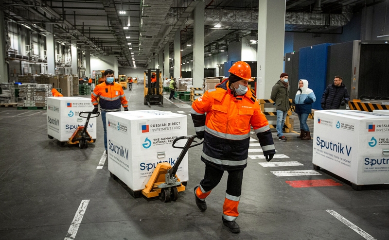 В Таджикистане ввели обязательную вакцинацию взрослого населения от CO