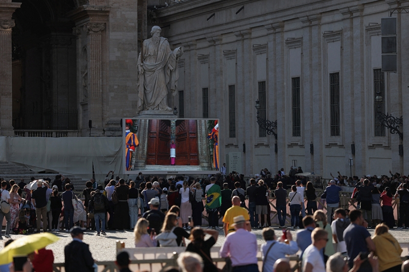 В Ватикане начался конклав для избрания нового папы