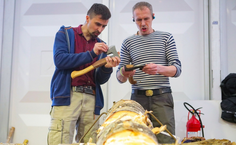 В ведущих вузах России снизился проходной балл для поступления на бюджет