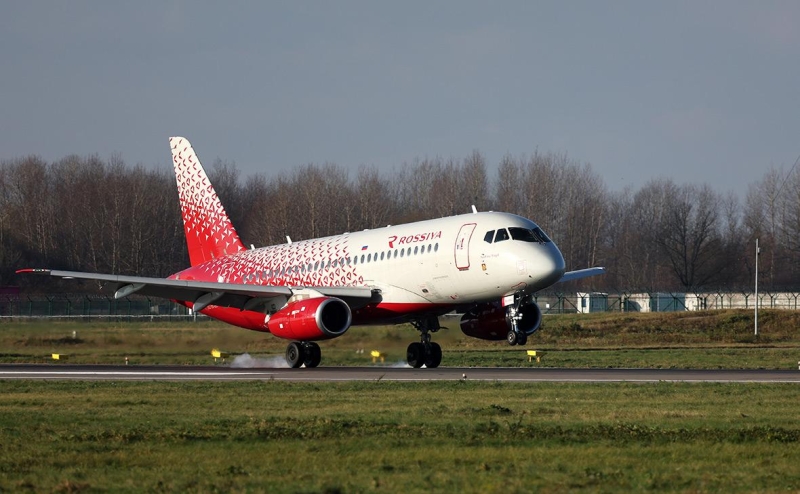 ВЭБ выставил на аукцион простаивающий в Жуковском Superjet