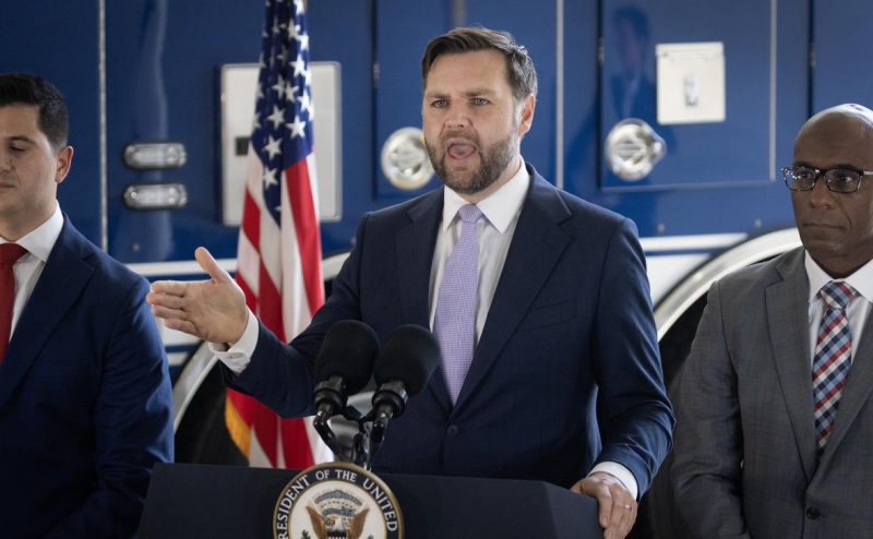 Вэнс выступил против участия США в войне с Ираном