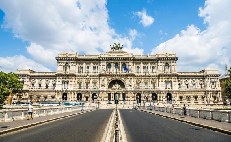 Верховный суд Италии разрешил &laquo;зиговать&raquo;&nbsp;на&nbsp;мероприятиях