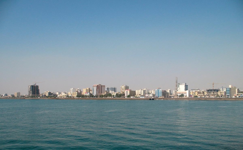 Вертолет с иранским министром потерпел крушение на юге страны