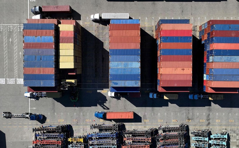 Вице-канцлер Германии призвал прекратить торговлю Китая и России