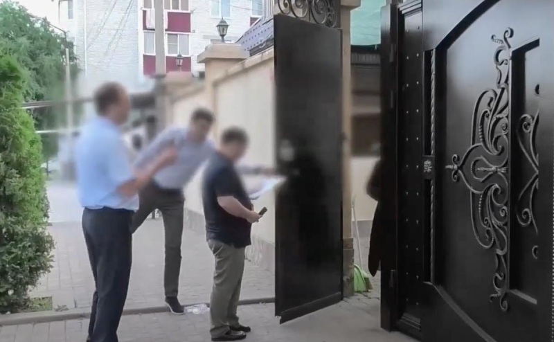 Вице-премьера Карачаево-Черкесии задержали за хищение ₽100 млн у