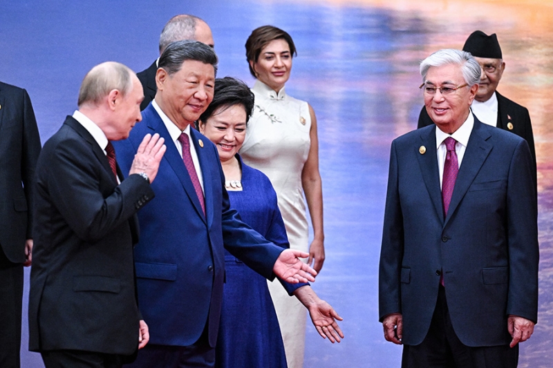 Визит Путина на саммит ШОС в Китае. Фоторепортаж