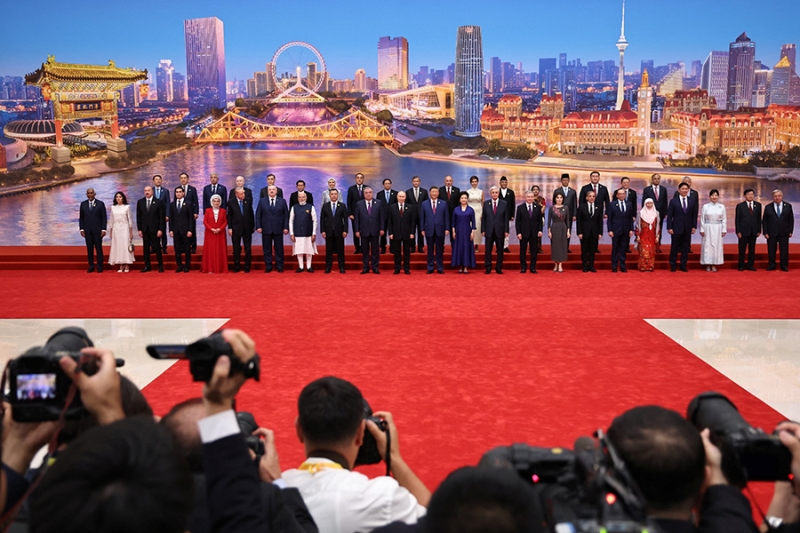 Визит Путина на саммит ШОС в Китае. Фоторепортаж